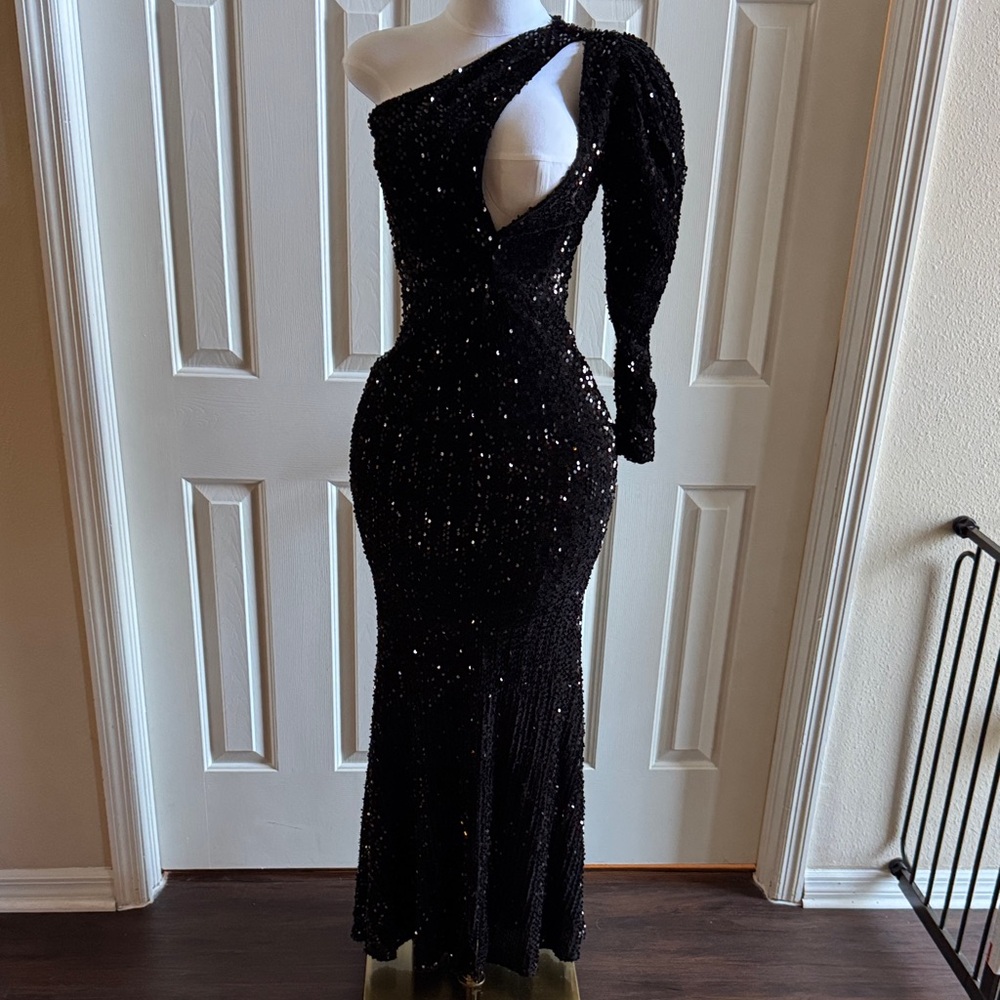 One-Shoulder Black Sequin Dress